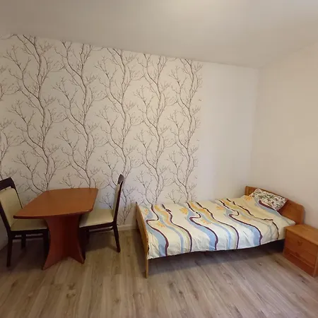 U Podnoza Zamku Chojnik Jelenia Gora