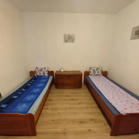 U Podnoza Zamku Chojnik Apartmán