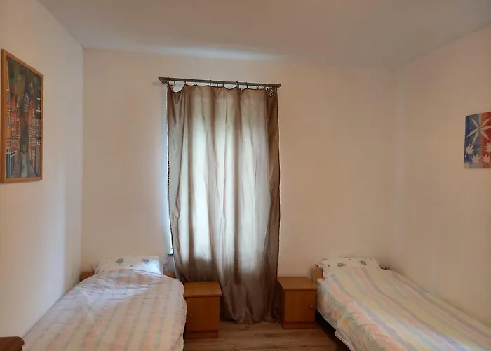 Appartement U Podnoza Zamku Chojnik *
