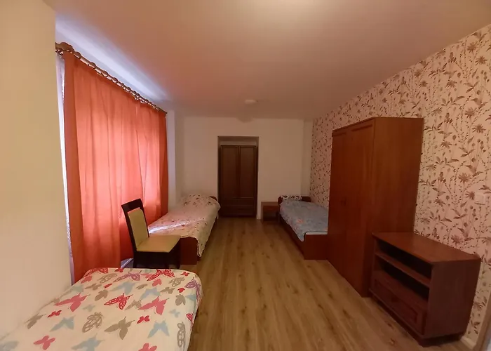 U Podnoza Zamku Chojnik * Jelenia Góra