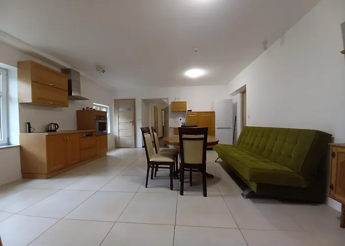Appartement U Podnoza Zamku Chojnik